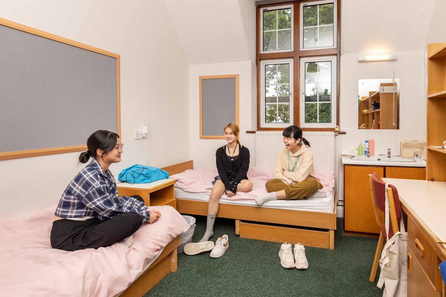 galeria/Oundle-School-Exsportise-Girls-Accommodation-web.jpg