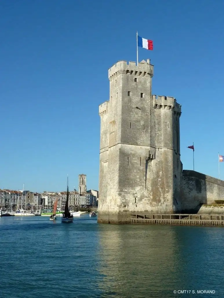 La-Rochelle-estudiar-ingles-en-el-extranjero-british-summer-c16.webp