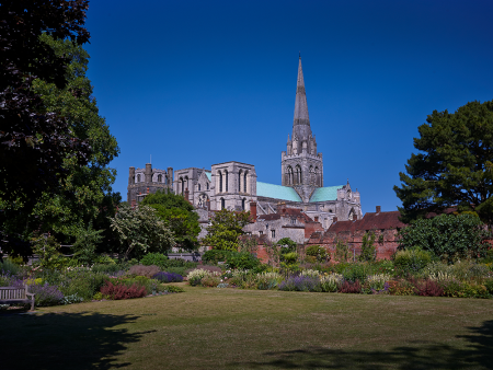 chichester-cathedral-gardens-1.png