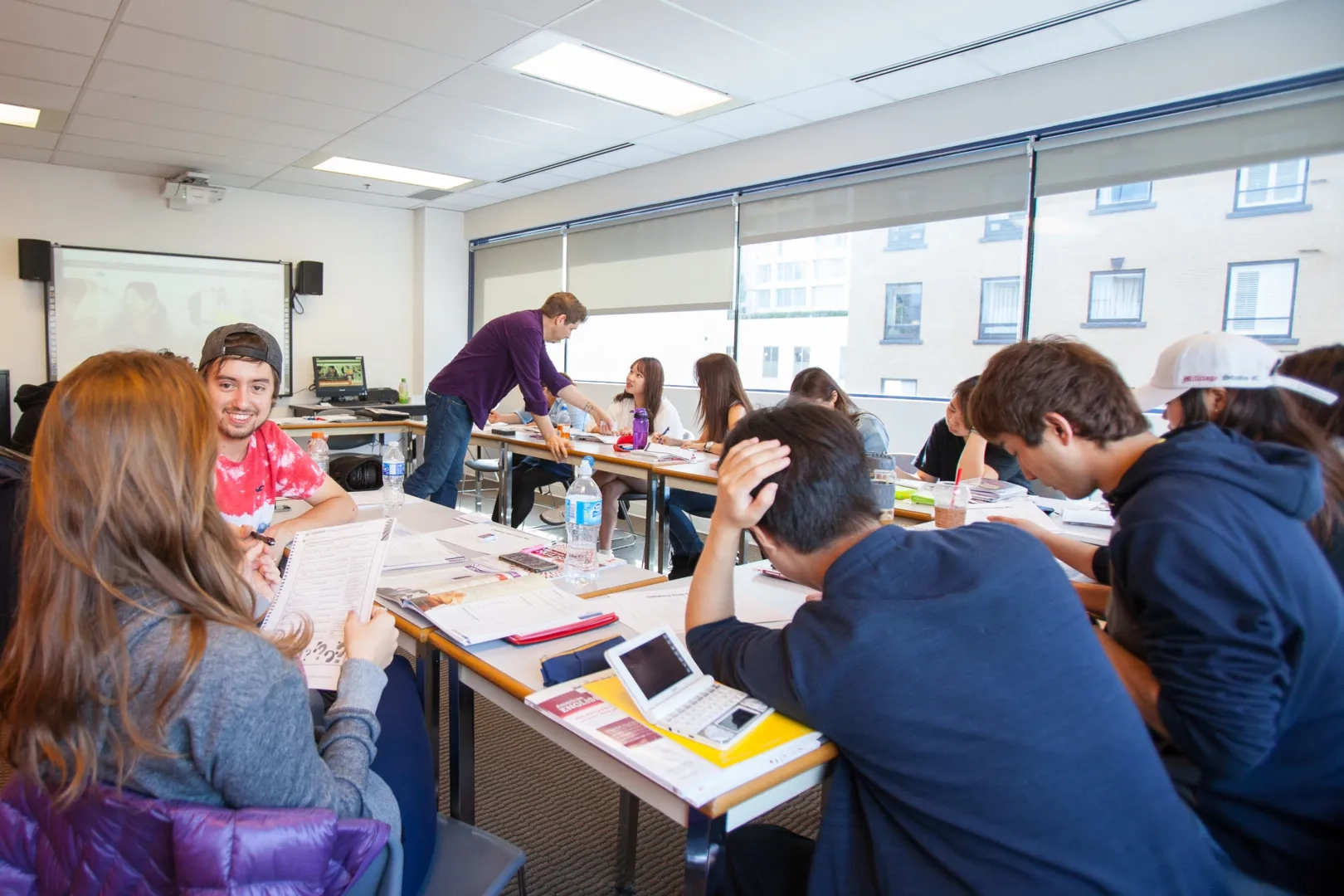 EC-Vancouver-estudiar-ingles-en-el-extranjero-adultos-british-summer-c4.webp