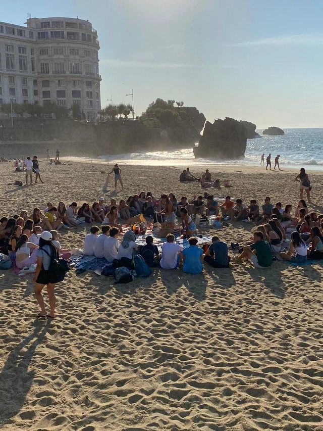 biarritz-langue-surf-15-17-anos-familia-estudiar-ingles-en-el-extranjero-british-summer-cu7.webp