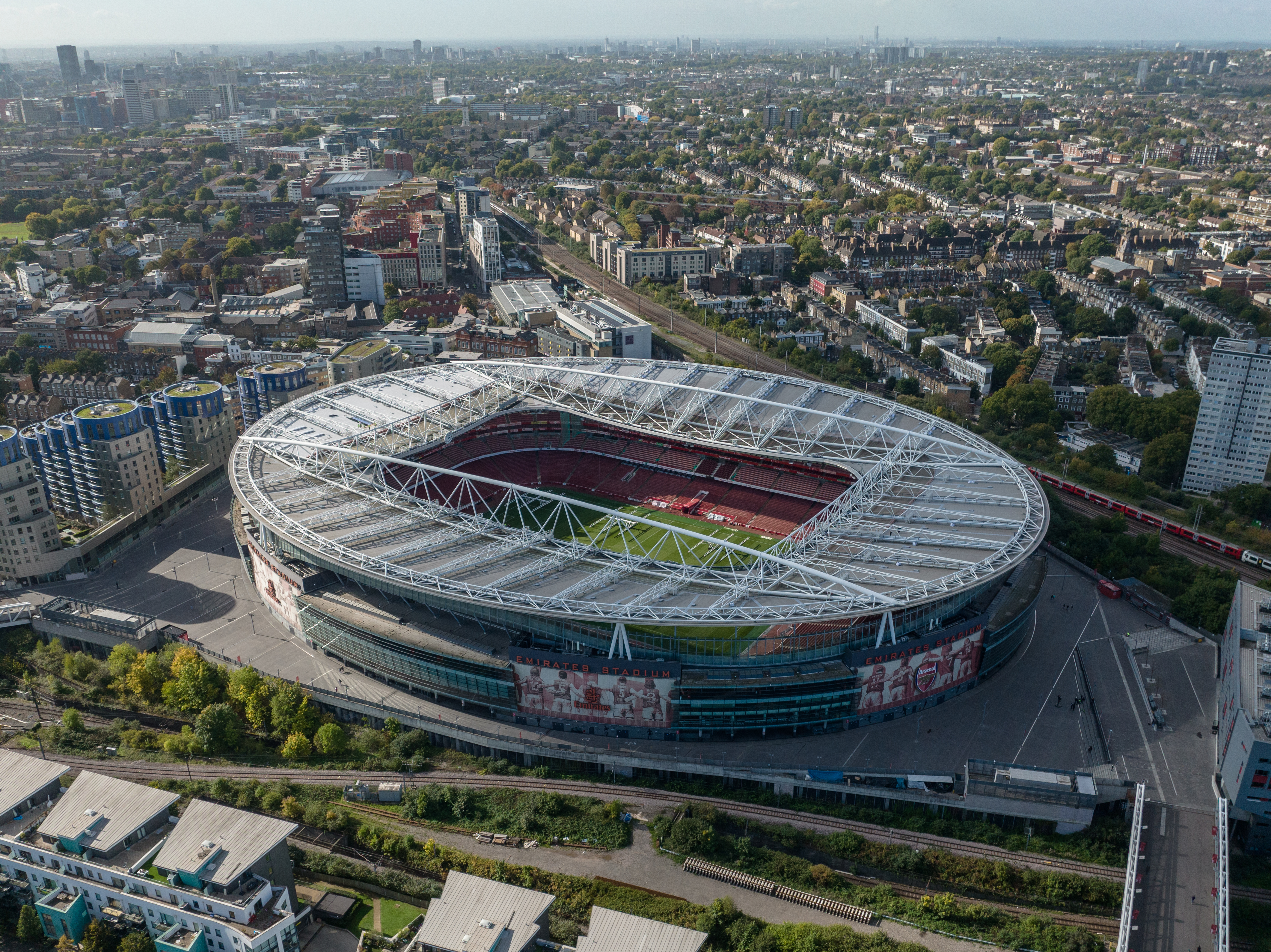 London_Emirates_Stadium_arsenal.jpg